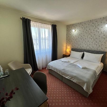 Hotel Brixen Havlickuv Brod Luaran gambar