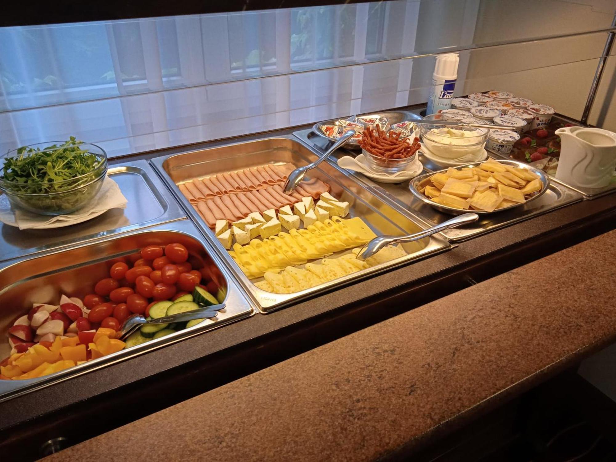 Hotel Brixen Havlickuv Brod Luaran gambar