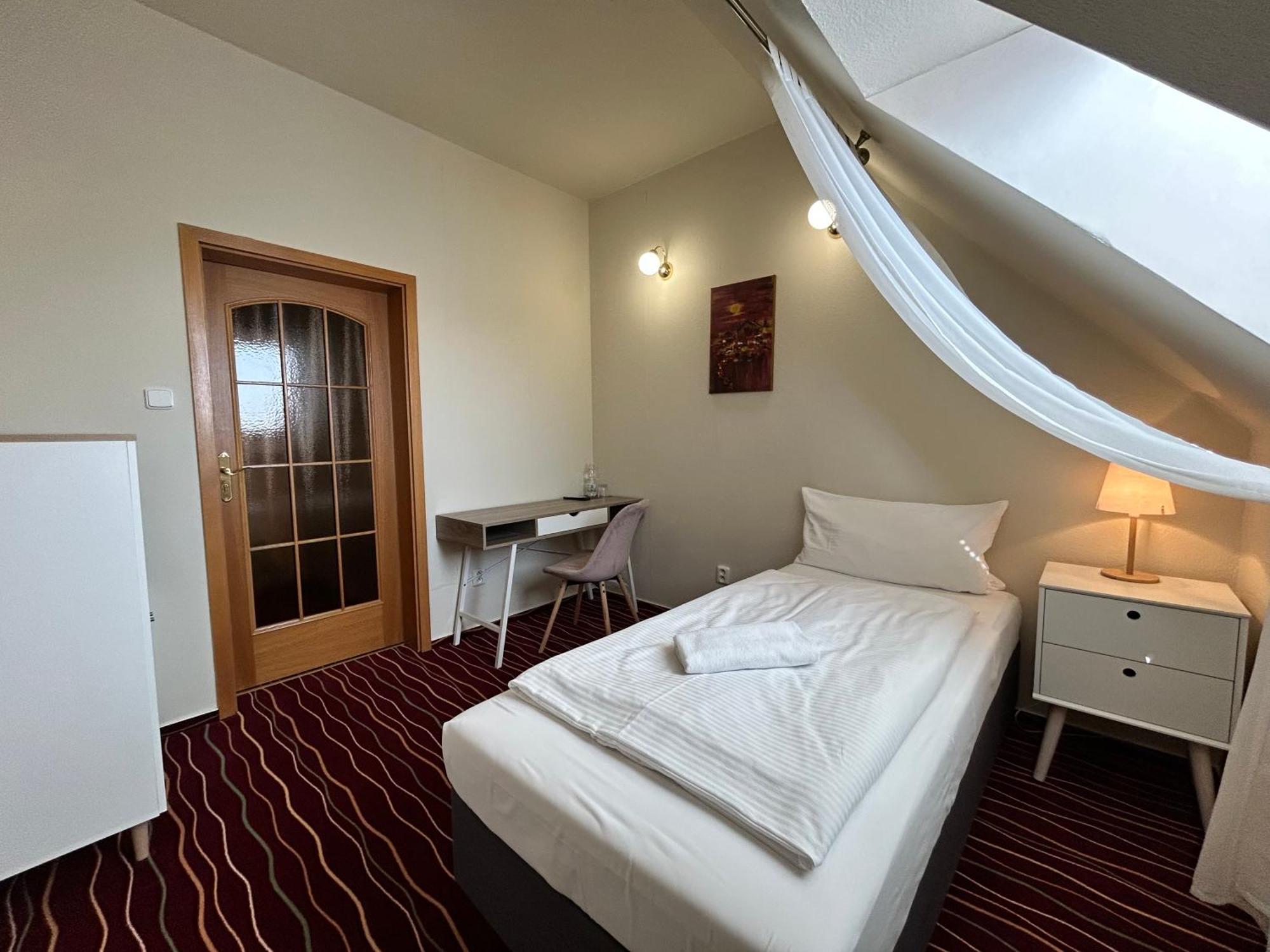 Hotel Brixen Havlickuv Brod Luaran gambar