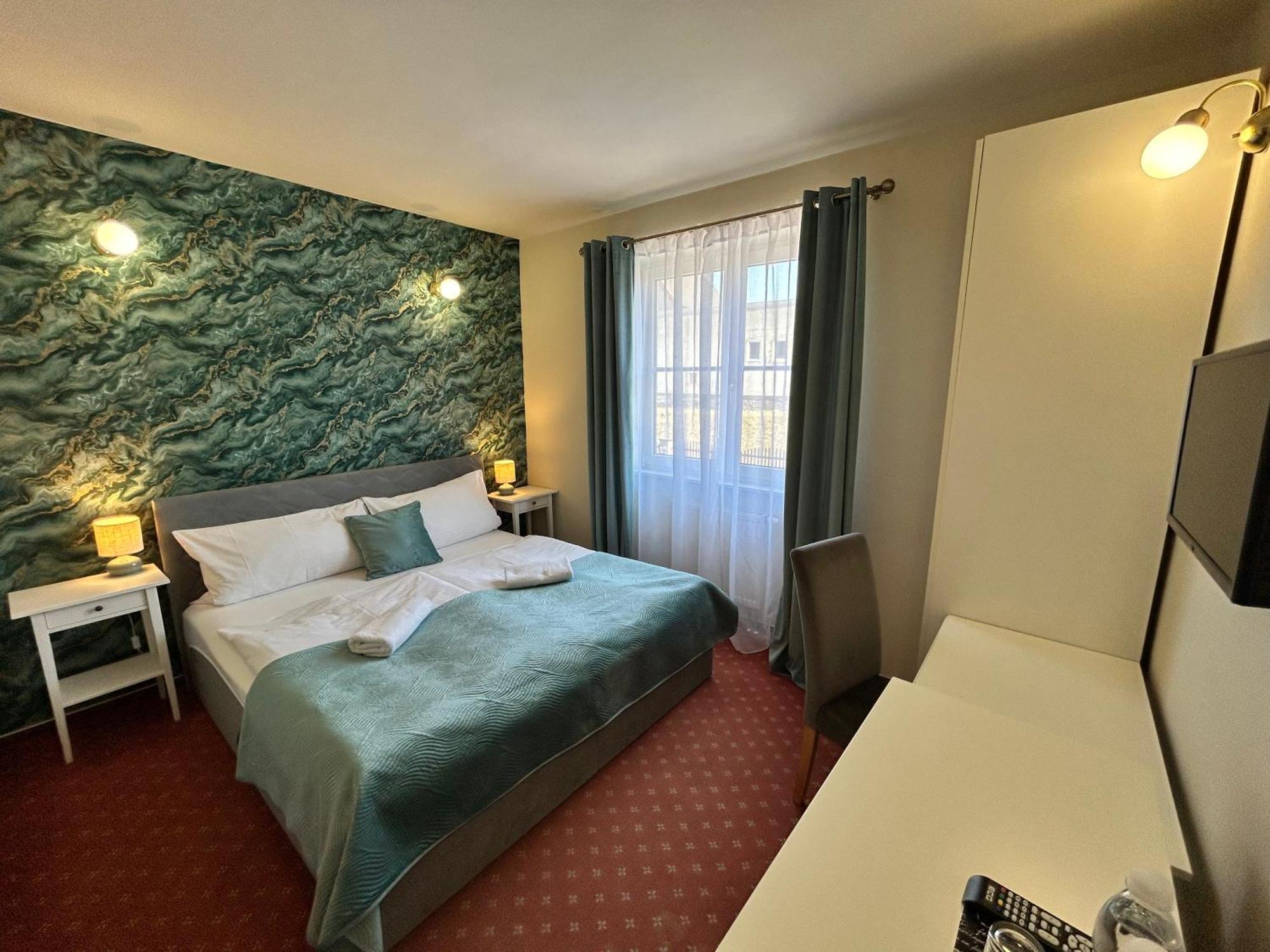 Hotel Brixen Havlickuv Brod Luaran gambar